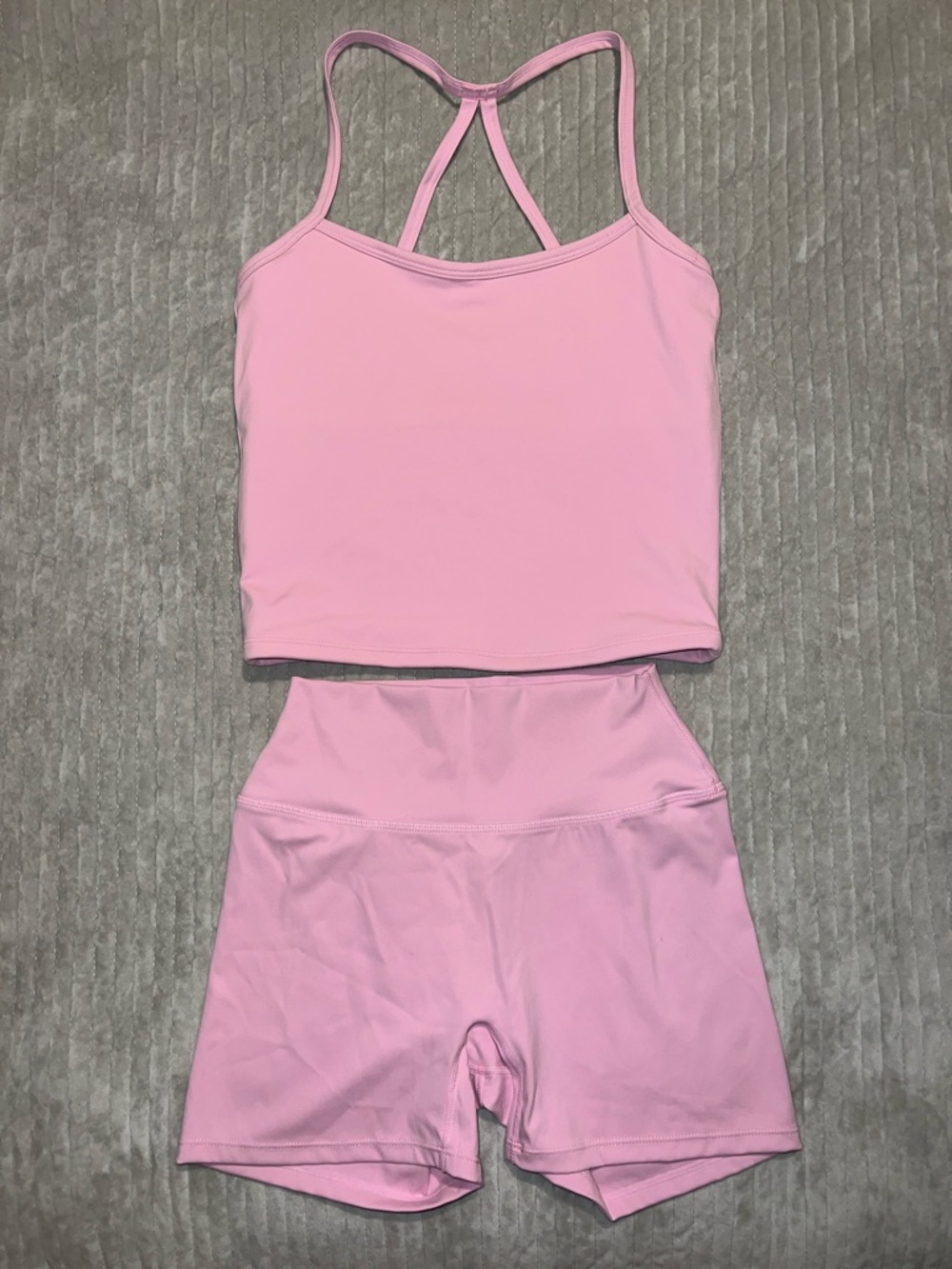 Women’s Pink Active Crop Tank Top and High-Waist 2” Bike Short